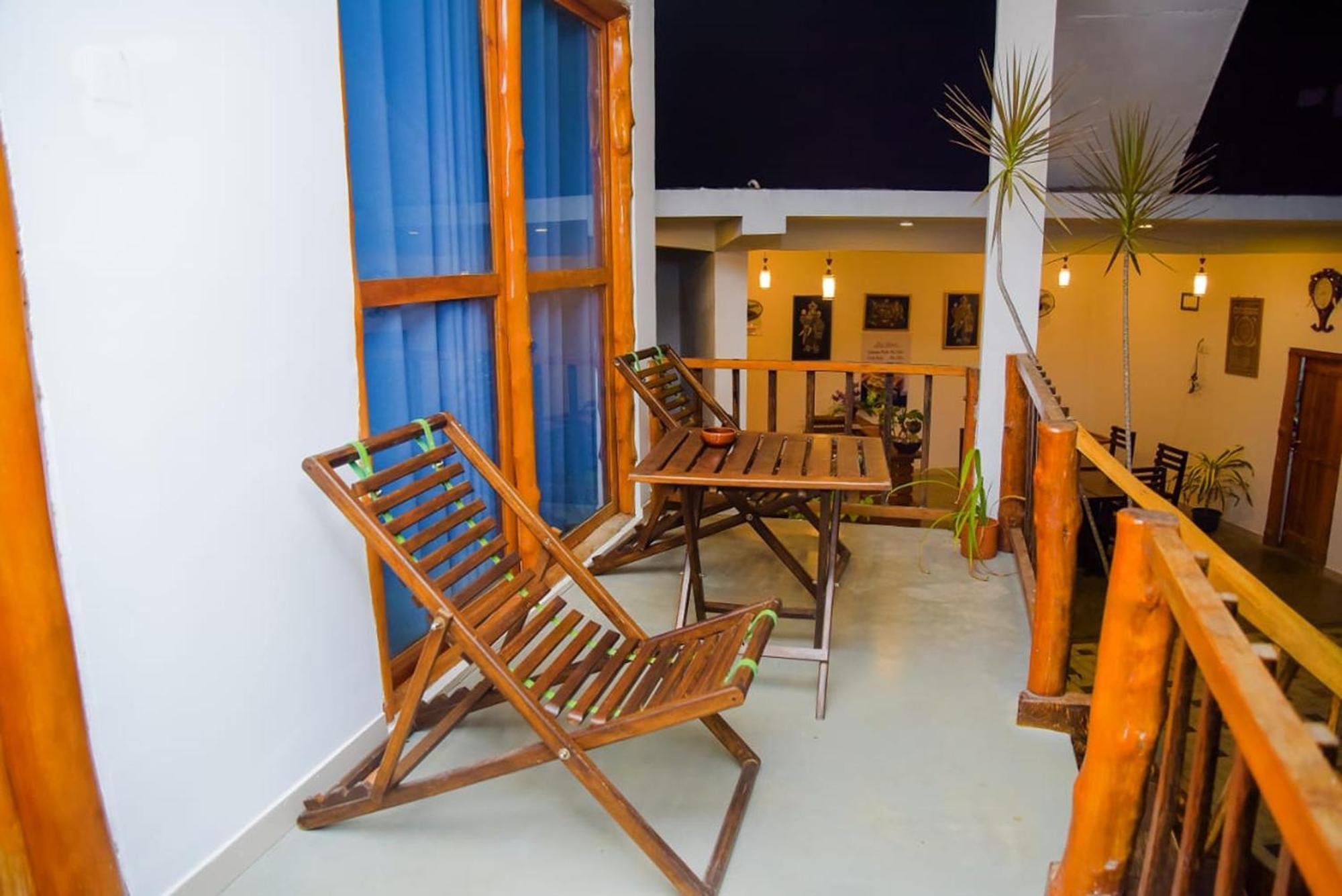 Lily Resort Удавалаве Екстериор снимка