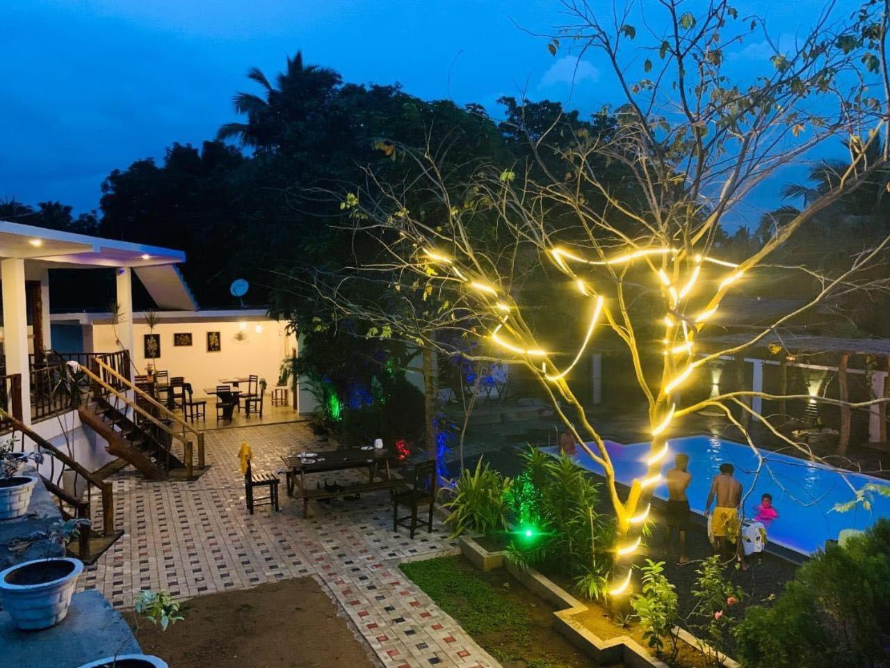 Lily Resort Удавалаве Екстериор снимка